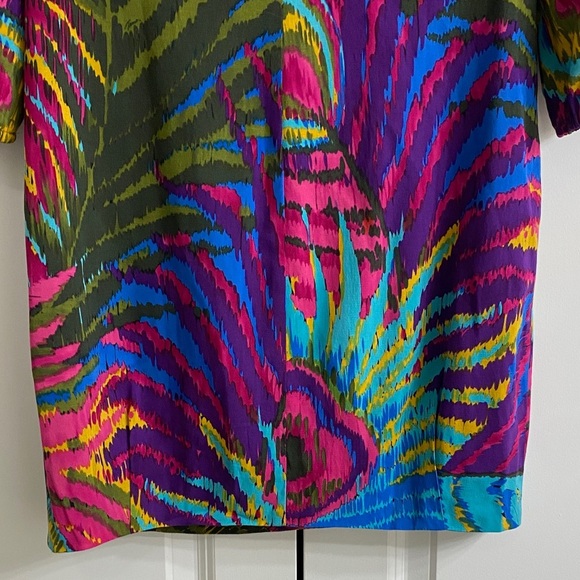 Trina Turk Vibrant Long Sleeve Silk Dress - Picture 6 of 7
